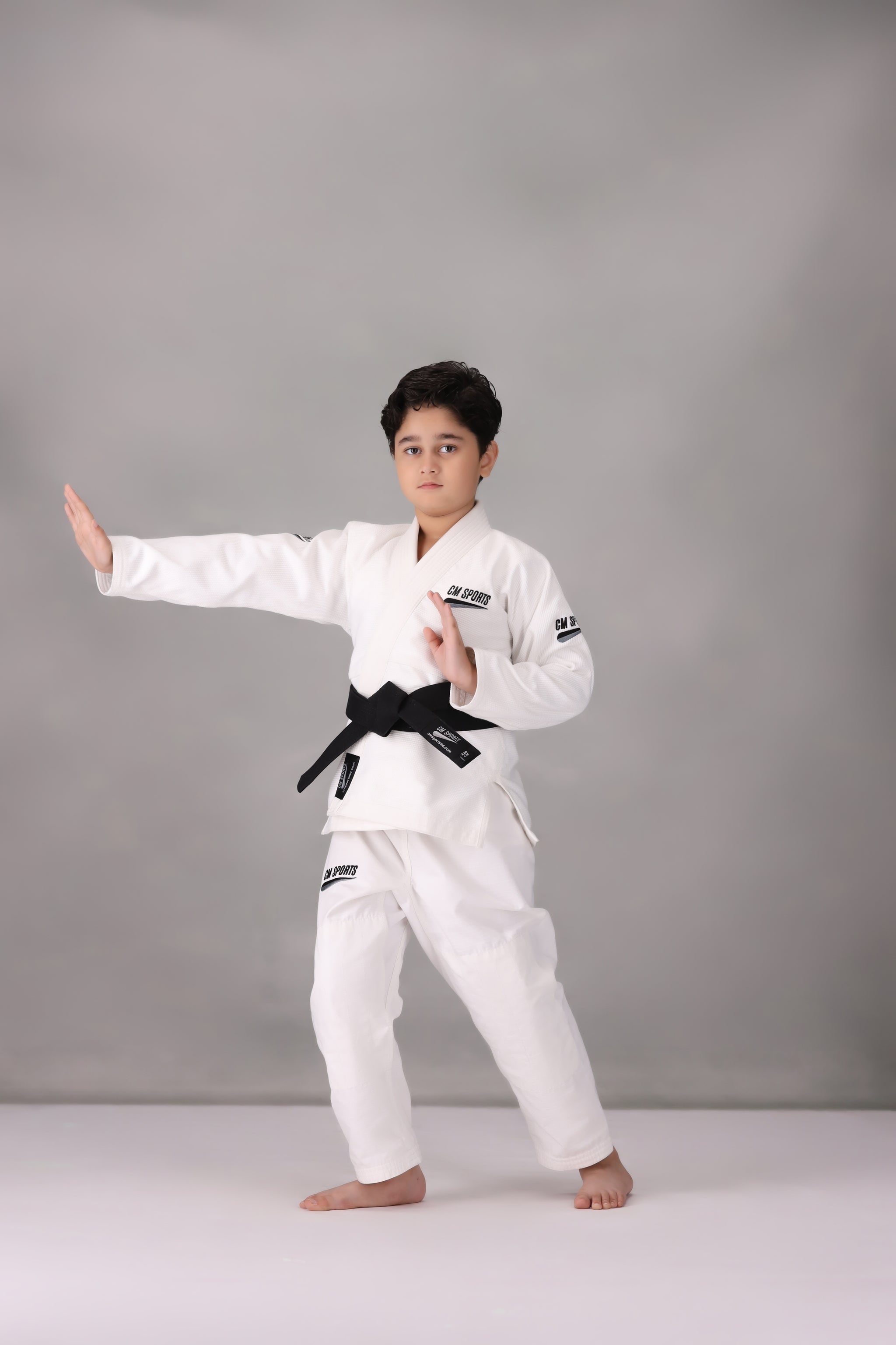 CM Young Ninja Jiu Jitsu Gi- White (With FREE Belt)